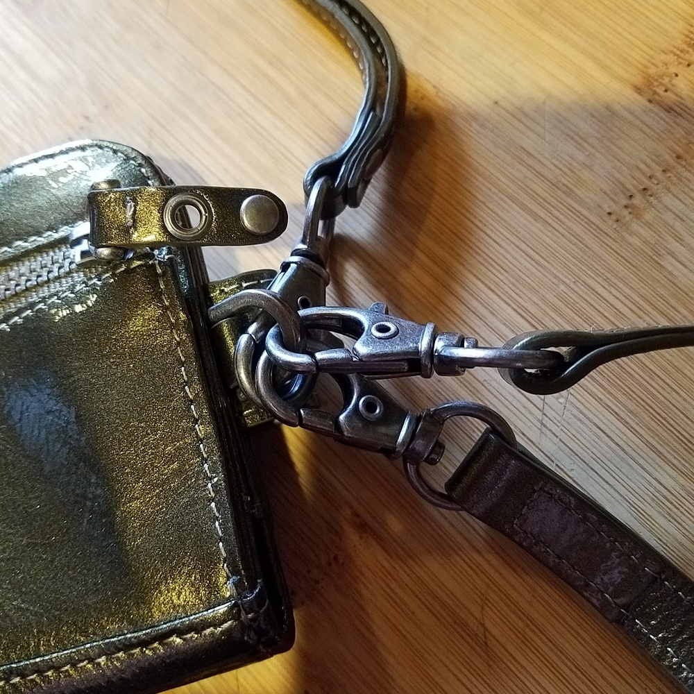 Boconi Crossbody Wallet BRAND NEW - Picture 6 of 8